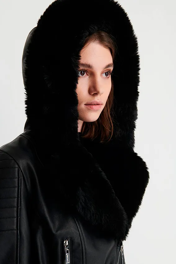 e-commerce giubbotto cappuccio pelle nera donna