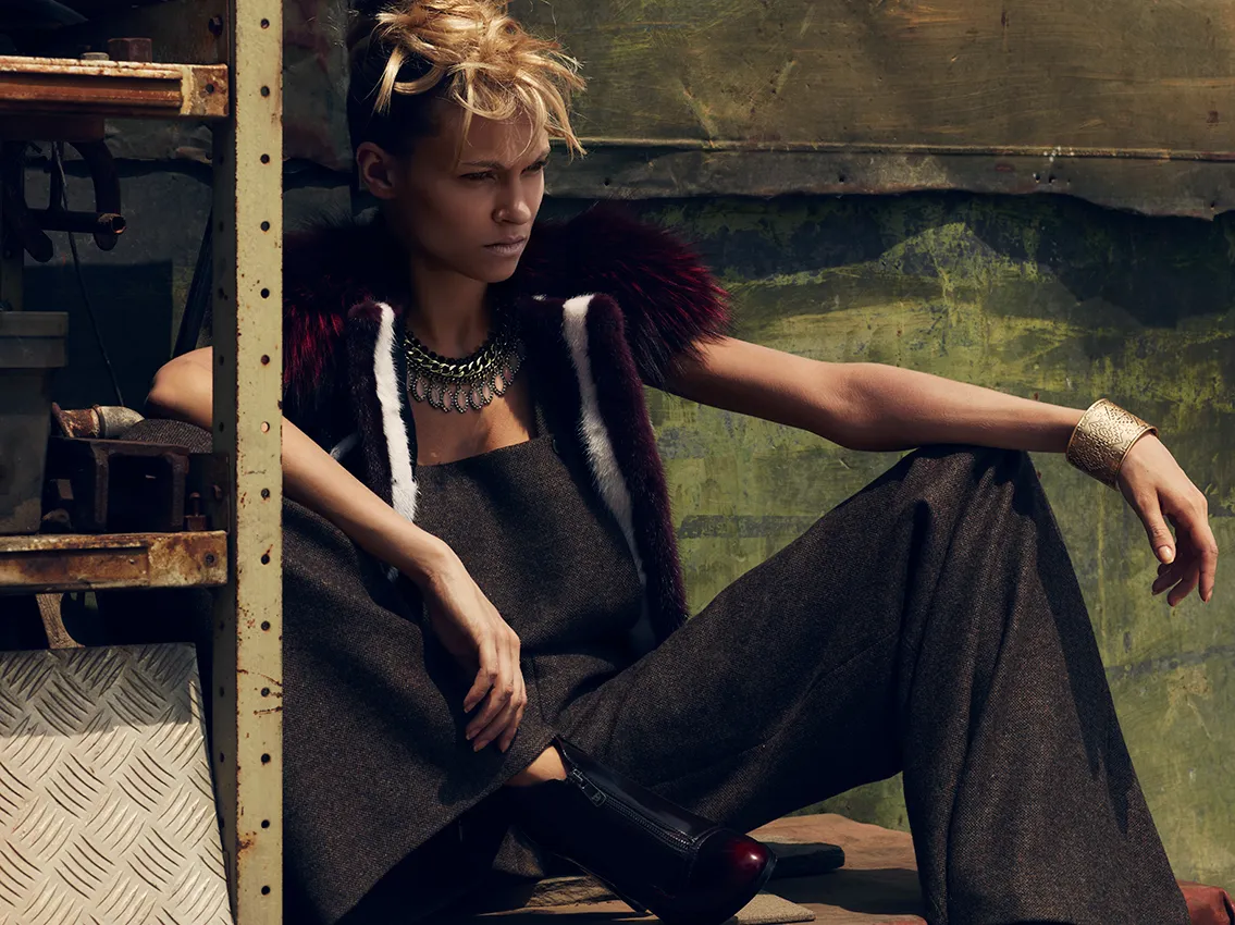 editoriale moda donna in campagna