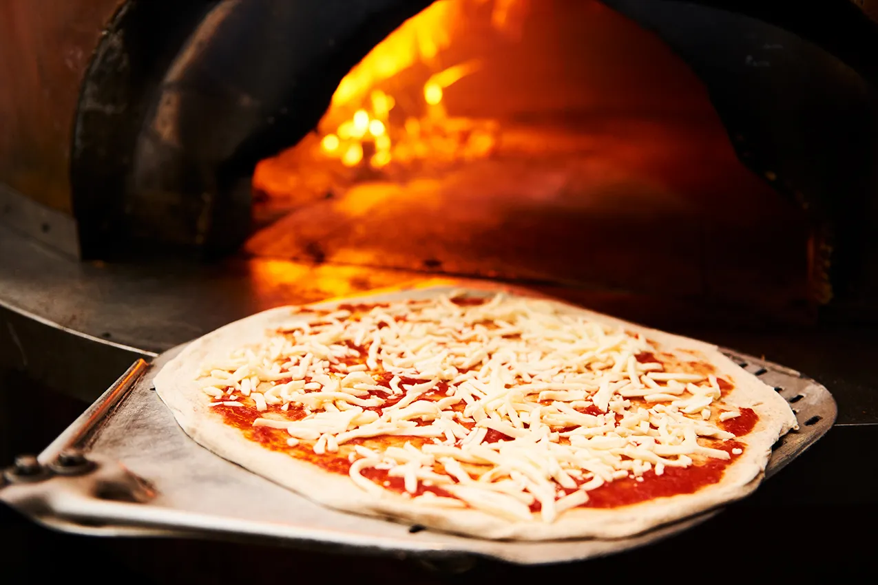 locale commerciale pizzeria forno