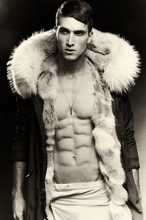 editoriale moda uomo stile militare