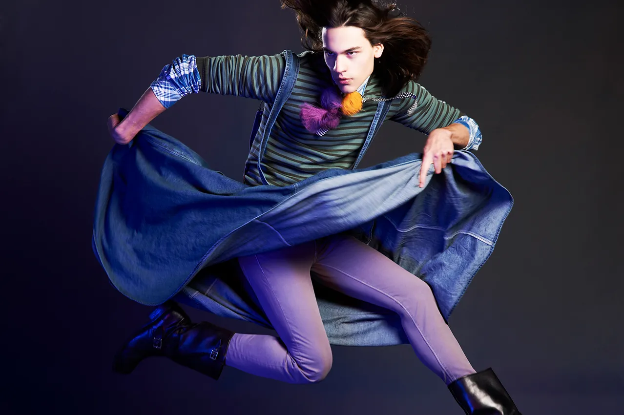 editoriale moda uomo in studio