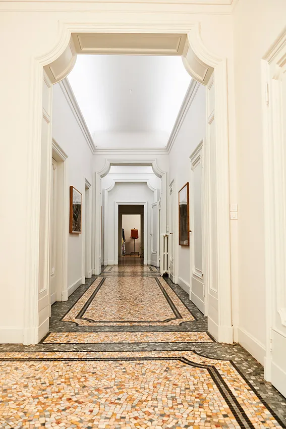 locale showroom tessuti a Milano