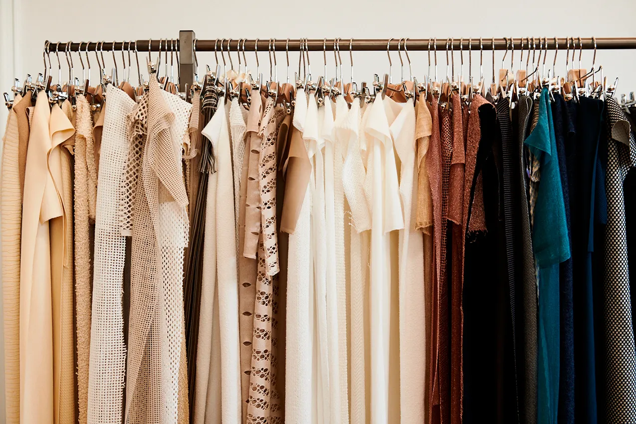 locale showroom tessuti a Milano