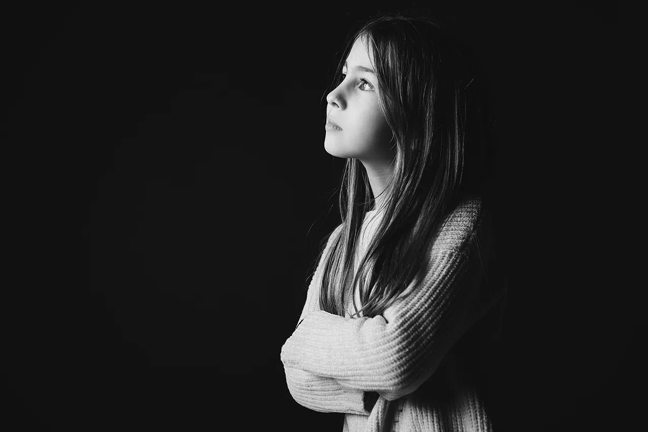 ritratto fotografico bambina in bianco e nero